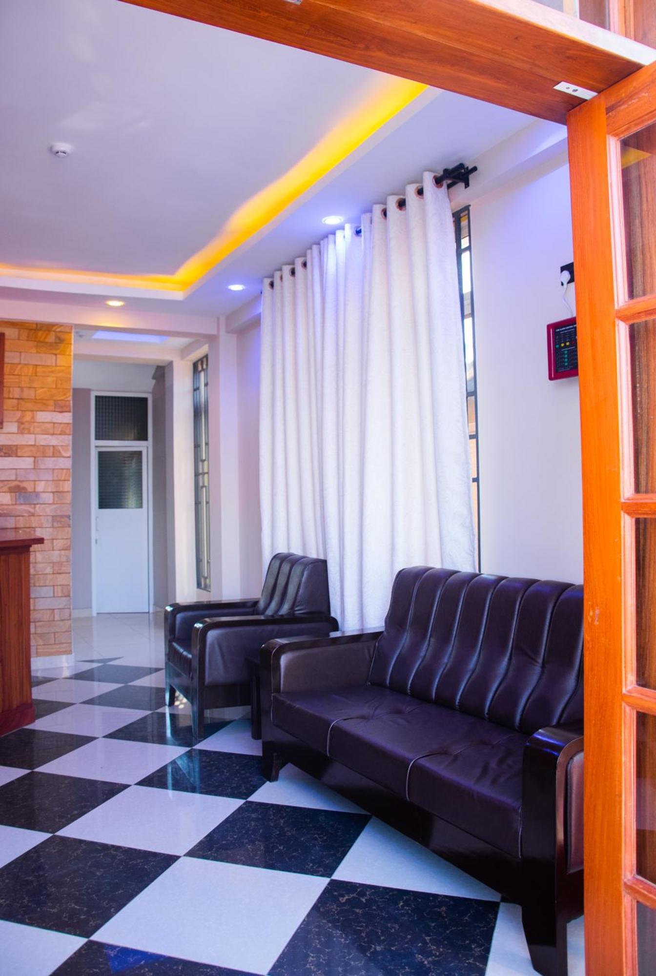 Aves Executive Hotel Arusha Exterior foto
