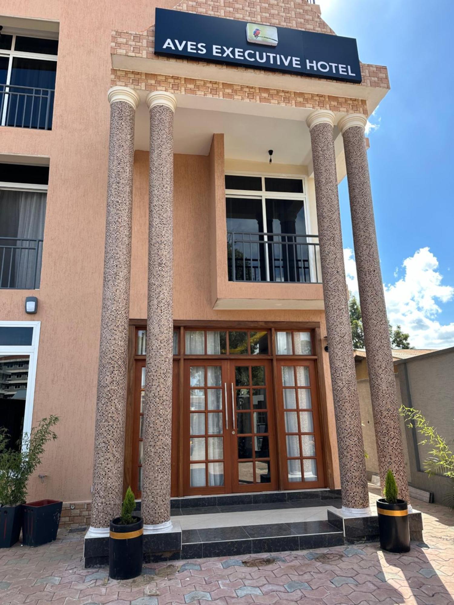 Aves Executive Hotel Arusha Exterior foto